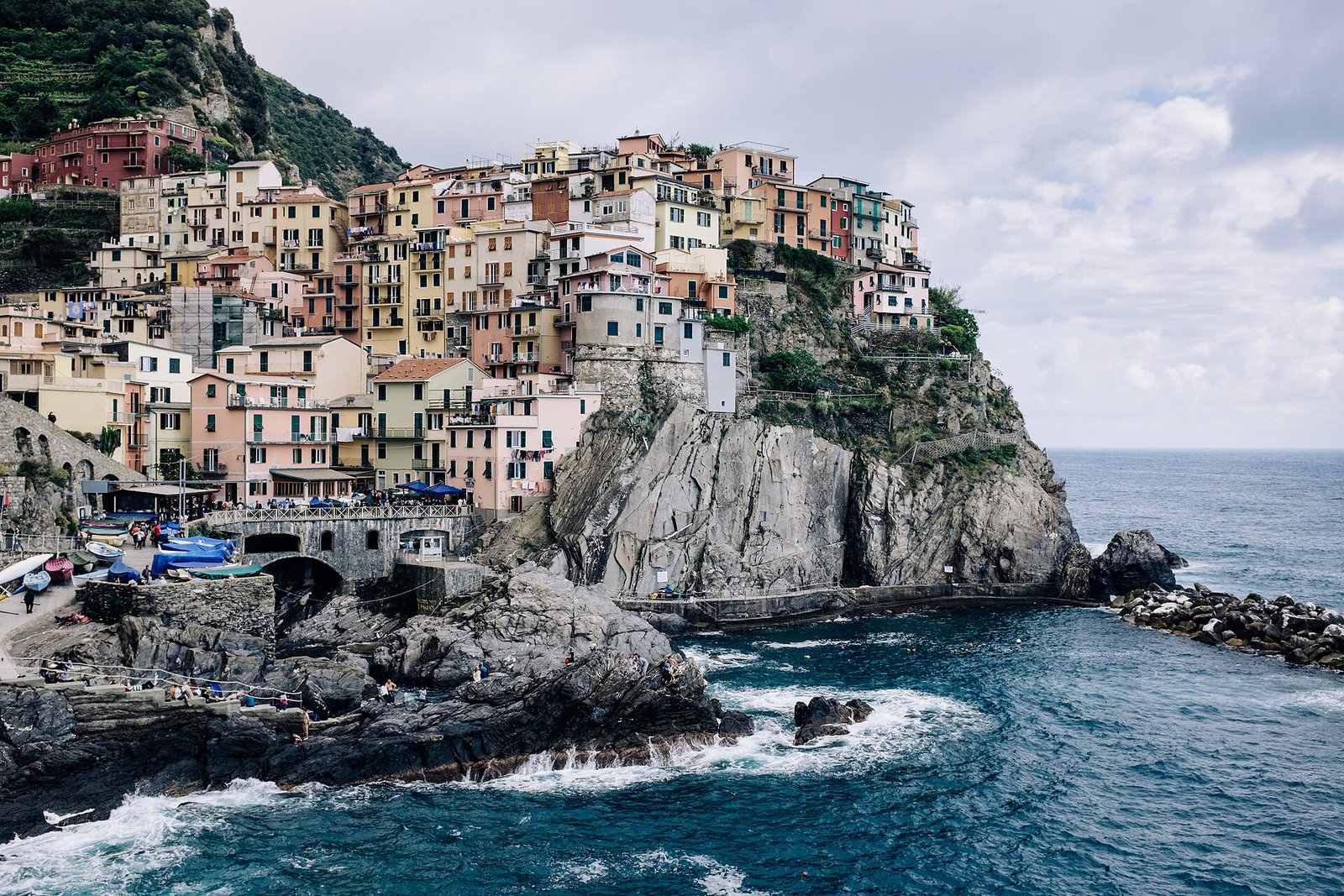 Lakes, Coast or Cities: Where to Shoot in Italy