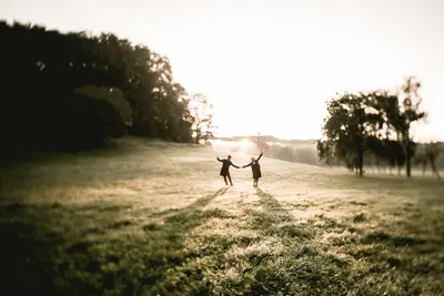 Couples photoshoot in the Val d'Orcia by Luigi O