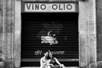 Couples photoshoot in Rome by Luigi O