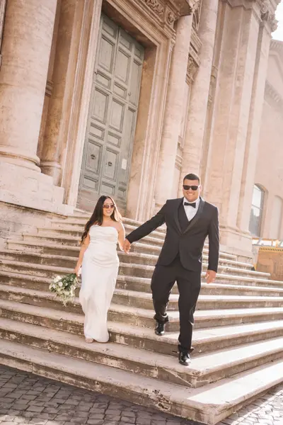 Elopement photoshoot in Rome by Yana V