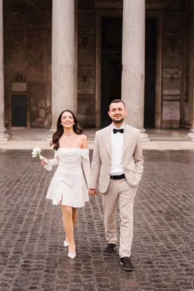 Elopement photoshoot in Rome by Yana V