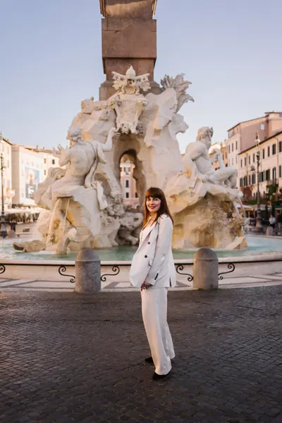 Solo Portrait photoshoot in Rome by Yana V