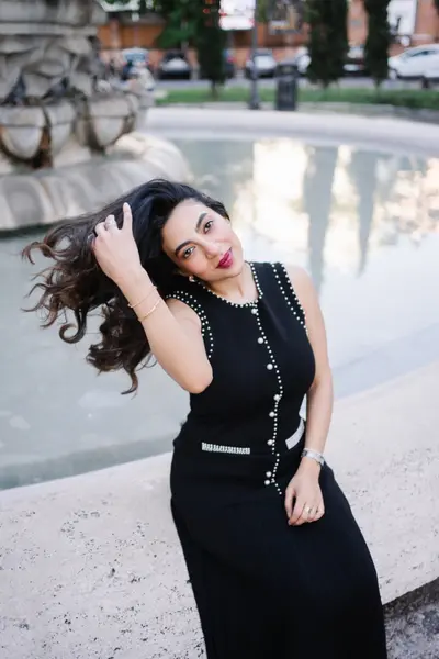 Solo Portrait photoshoot in Rome by Yana V