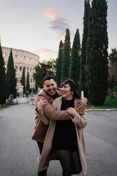 Couples photoshoot in Rome by Yana V