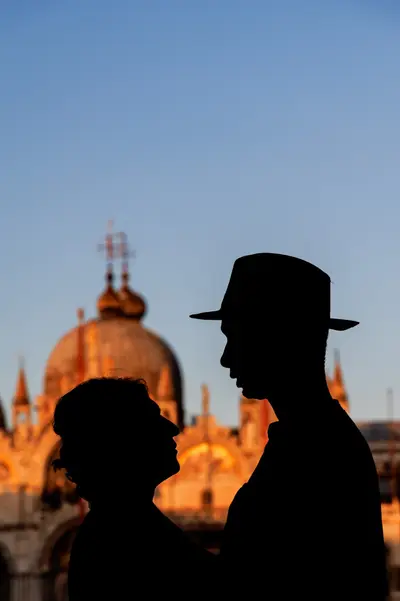 Anniversary photoshoot in Venice by Brunetto Z