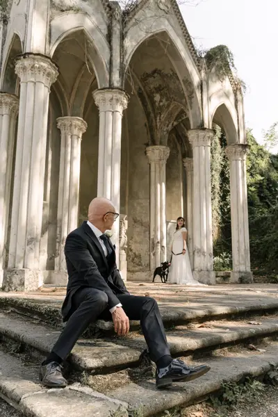 Elopement photoshoot in Rome by Enrico G