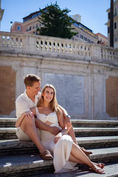 Couples photoshoot in Rome by Faith B