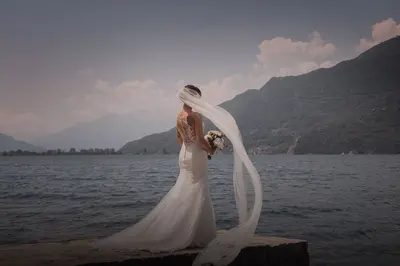 Wedding photoshoot on Lake Como by Fabrizio A