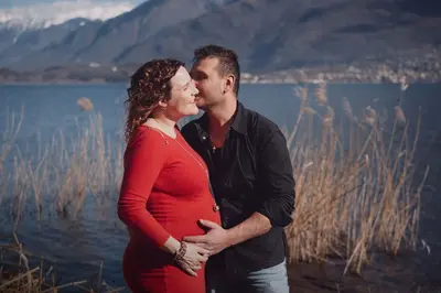 Maternity photoshoot on Lake Como by Fabrizio A