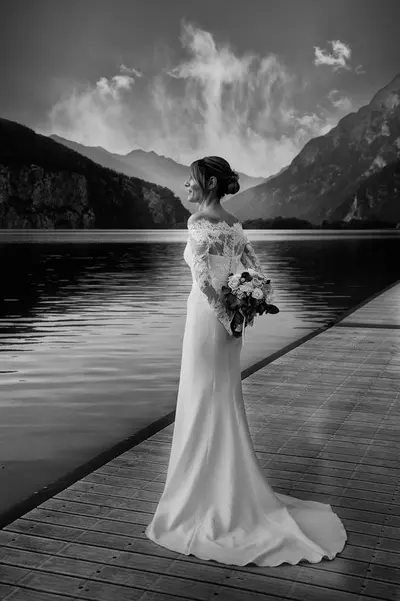 Wedding photoshoot on Lake Como by Fabrizio A