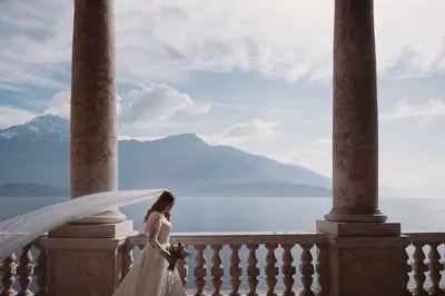 Wedding photoshoot on Lake Como by Fabrizio A