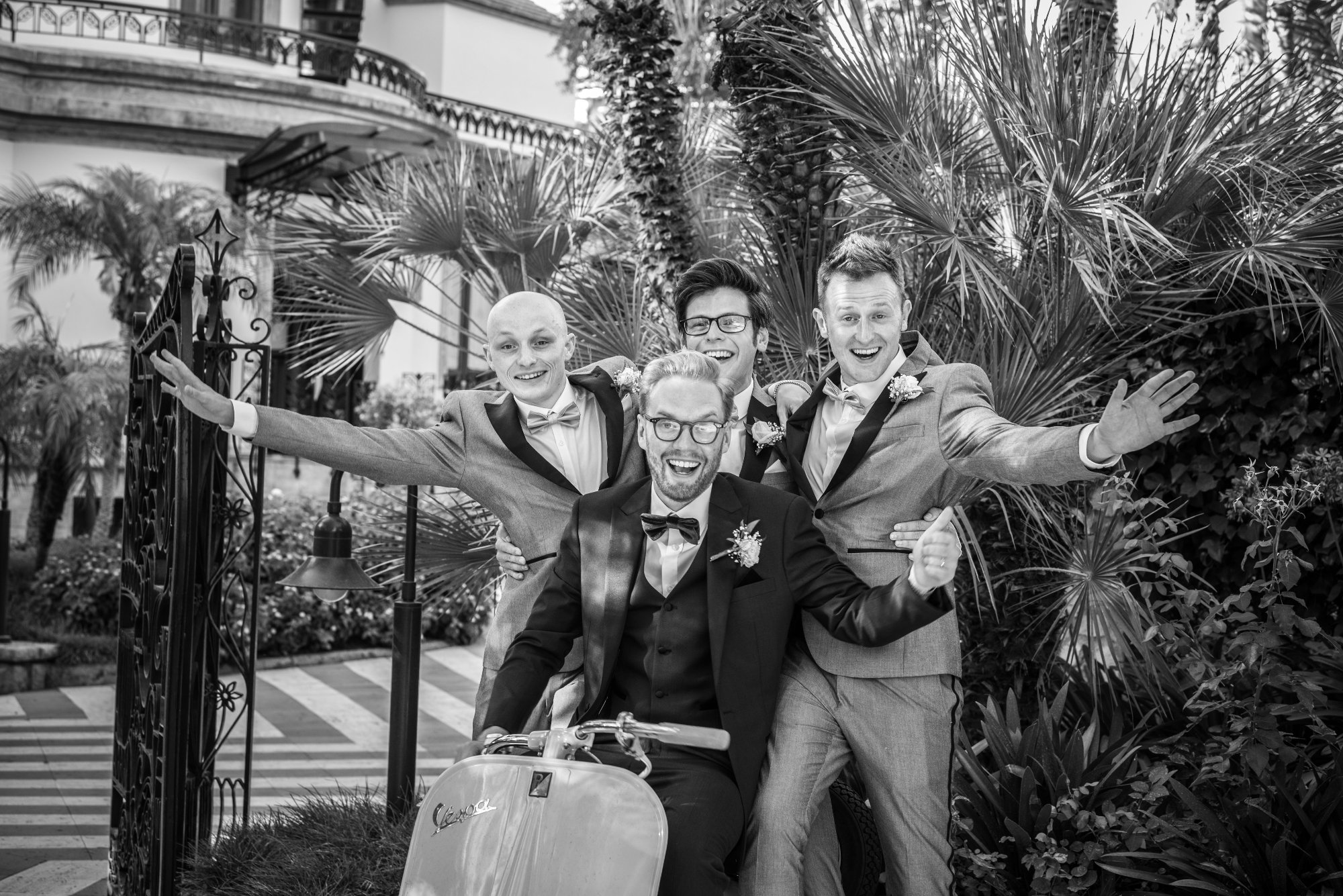 Adamo Morgese photoshoot in Ostuni & das Valle d'Itria