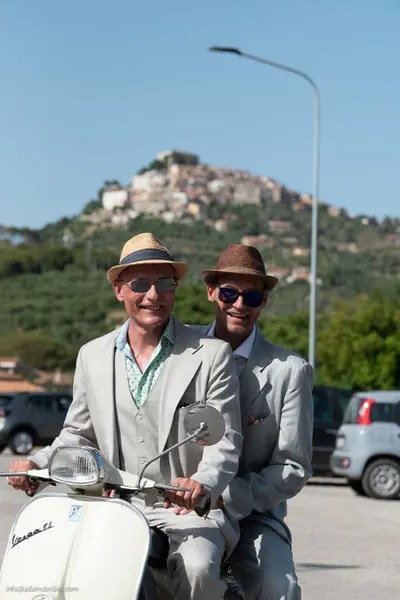 Friends Trip photoshoot in Ostuni by Adamo M