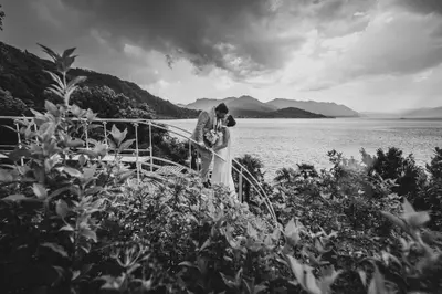 Couples photoshoot on Lake Maggiore by Gianluca M