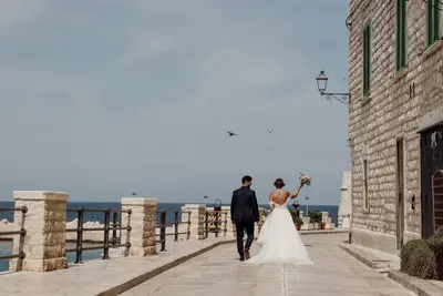 Wedding photoshoot in Polignano a Mare by Dalila G