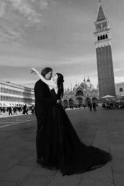 Honeymoon photoshoot in Venice by Gianmarco V