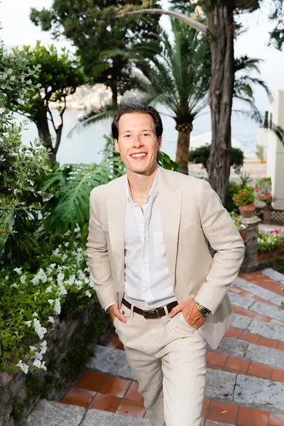 Solo Portrait photoshoot in Taormina by Gianmarco V