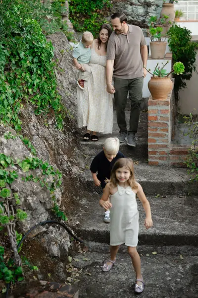Family photoshoot in Taormina by Gianmarco V
