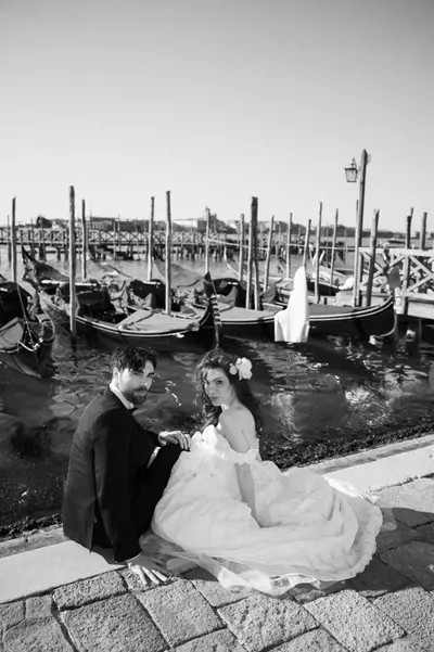 Honeymoon photoshoot in Venice by Gianmarco V