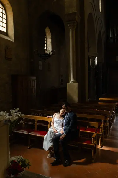 Elopement photoshoot in Palermo by Gianmarco V