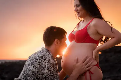 Maternity photoshoot in Otranto by Luigi P