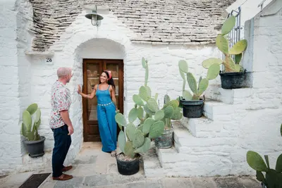 Engagement photoshoot in Alberobello by Luigi P